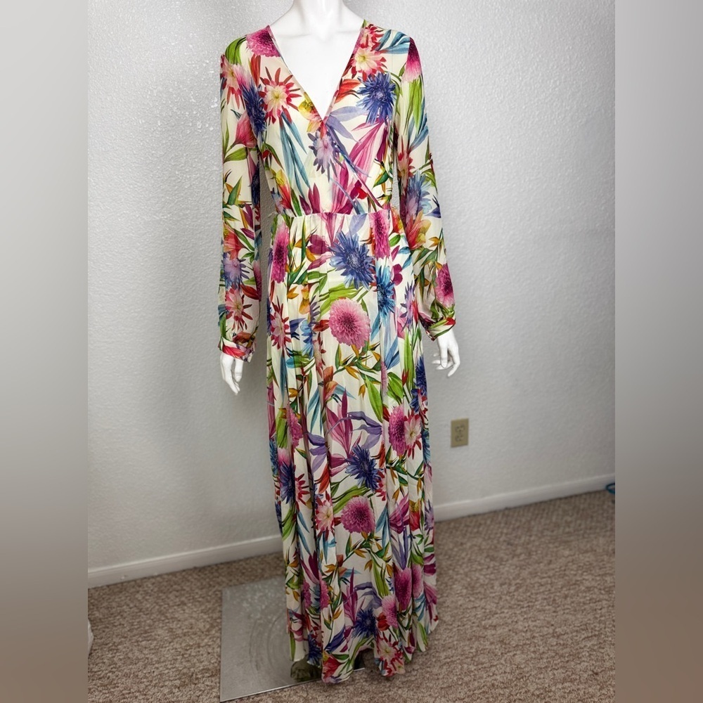 Ark & Co Floral Long Sleeve Maxi Dress Size Medium. J-6